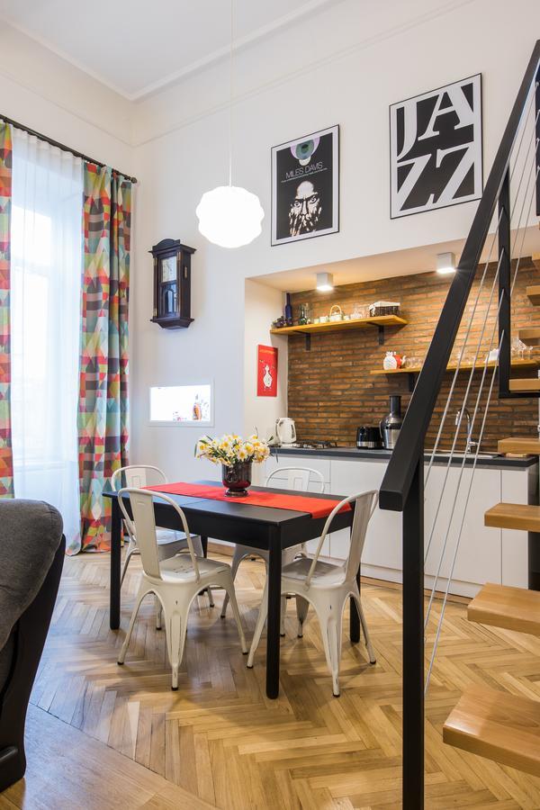 New Apartment On Rustaveli Avenue Tbilisi Ngoại thất bức ảnh